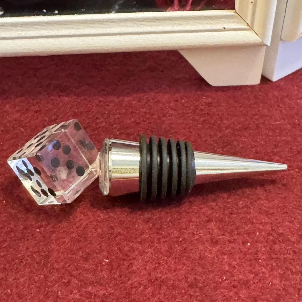 NIB crystal dice wine bottle stopper